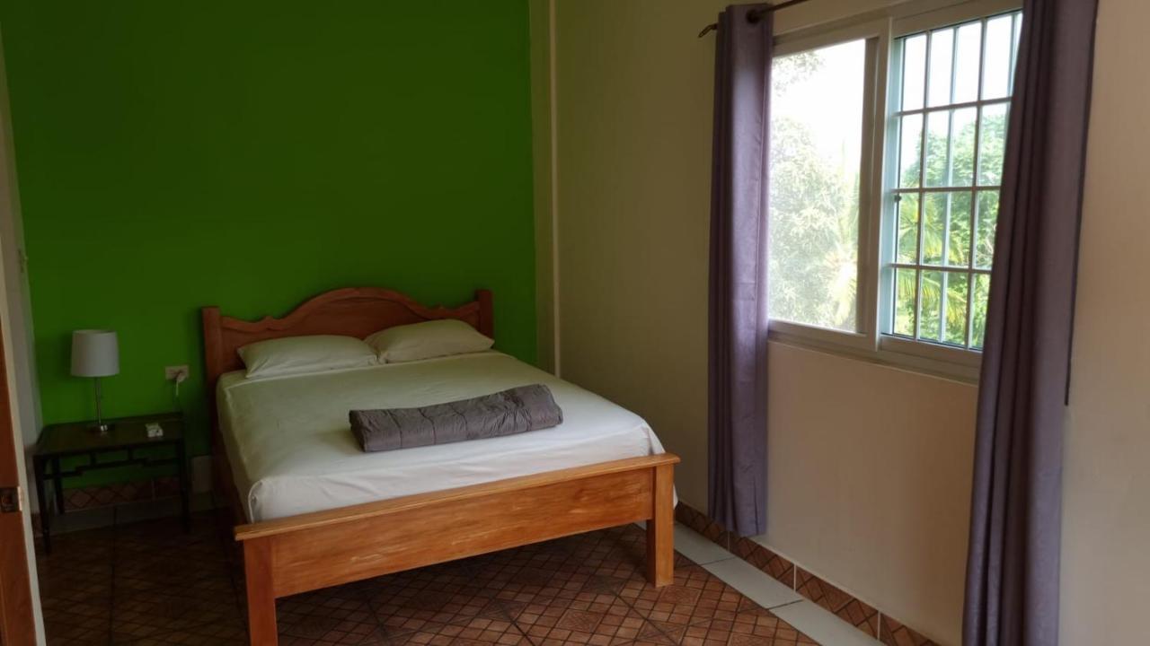 Rainforest Lodge Del Rio ปอร์โตเบโล ภายนอก รูปภาพ